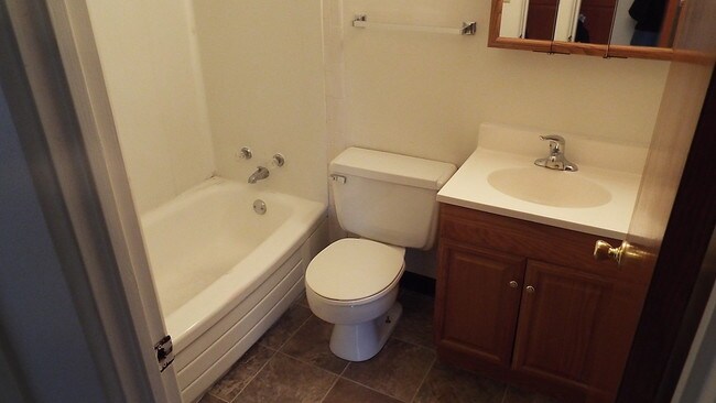 Photo - Pershing Park Apartments