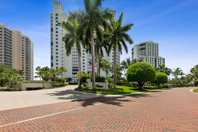 Photo - 8473 Bay Colony Dr Condo