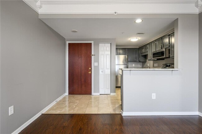 Photo - 199 14th St NE Unit 1604