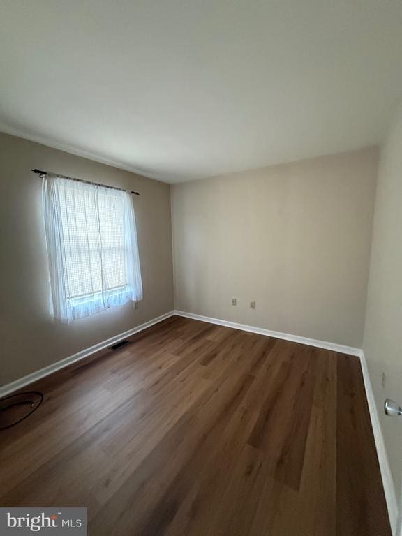 Photo - 28 Willow Way Dr