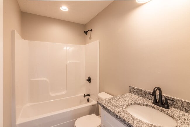 Photo - 725 Oak St Apartamento Unidad A