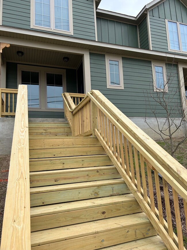 Photo - 348 N Fletcher Ave