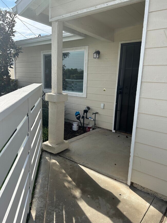 Photo - 1020-1012 12th St