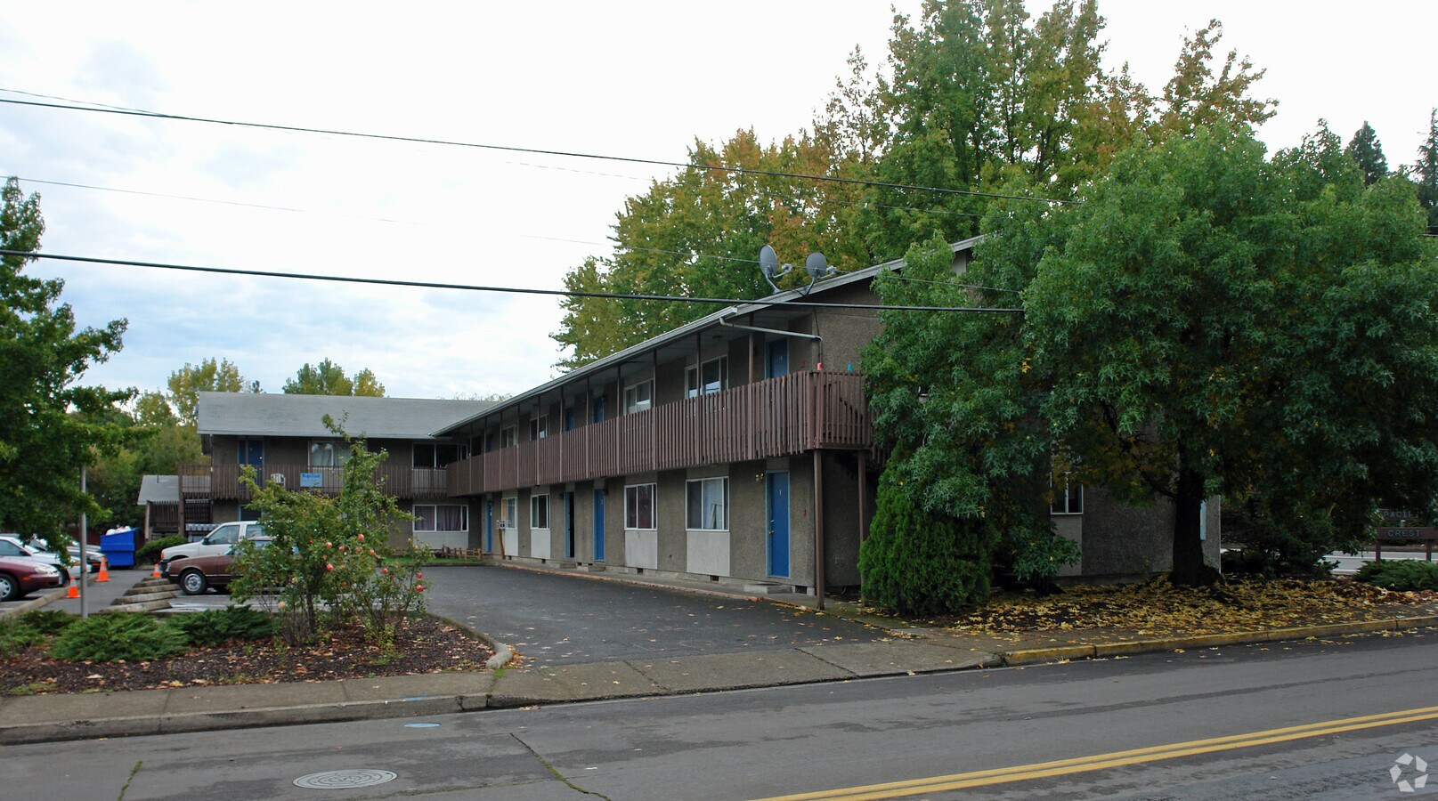 Pacific Crest Apartments - Pacific Crest Apartments