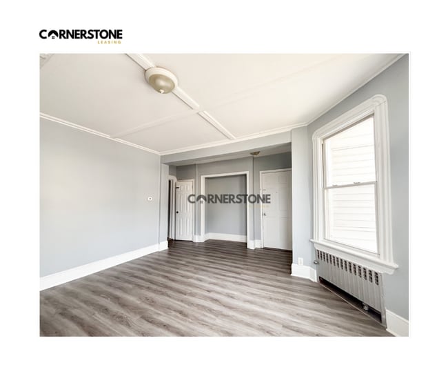 150 N 7th St Unit 1