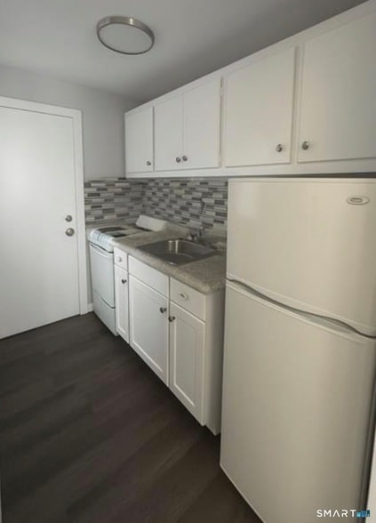 Building Photo - 165 McKinley Ave Unit 7B