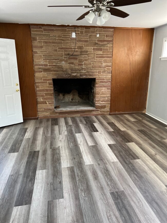 Photo - 1630 Keeler Ave