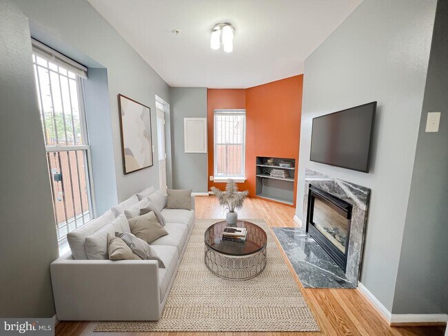 Photo - 617 U St NW