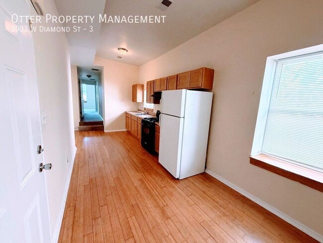 Photo - 1903 W Diamond St Unit 3