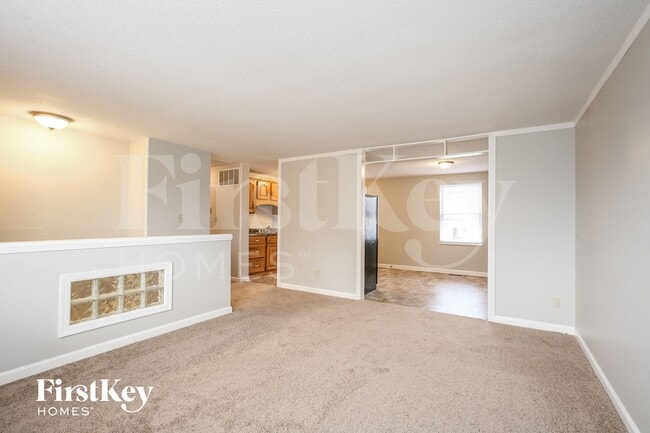 Photo - 9012 Panorama Ct