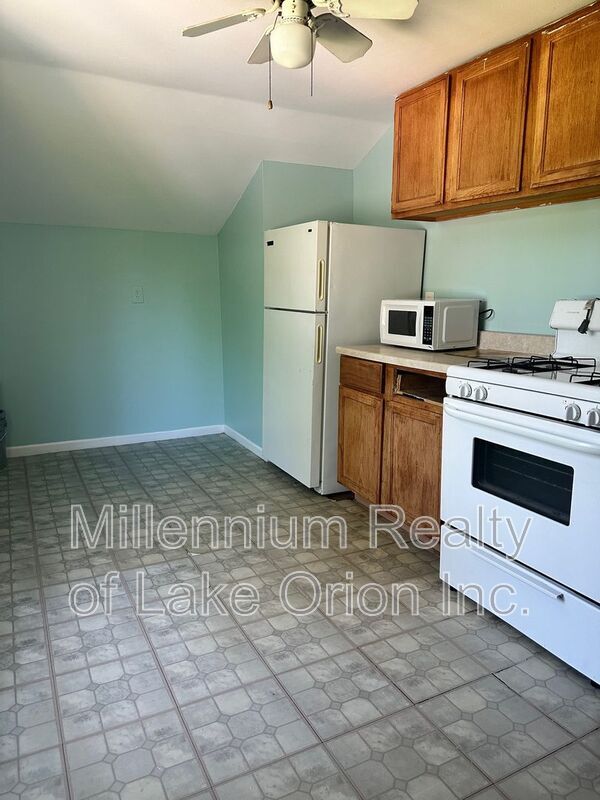 Photo - 21220 Waltham Rd Unit #B2