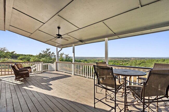 Photo - 414 Gregg Dr
