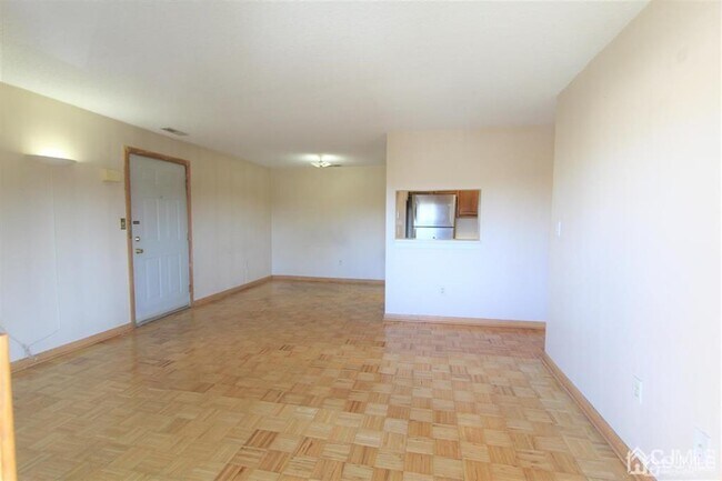 Photo - 4812 Ravens Crest Dr