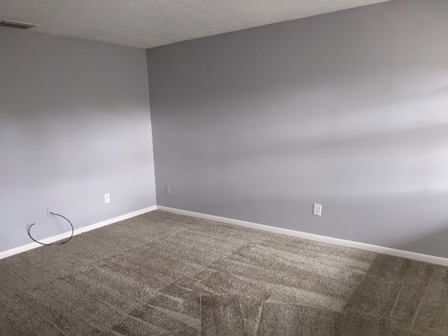 Photo - 3215 Baird Ave Unit C-13