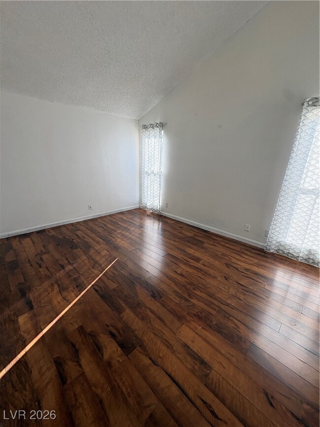 Photo - 6215 Don Zarembo Ave