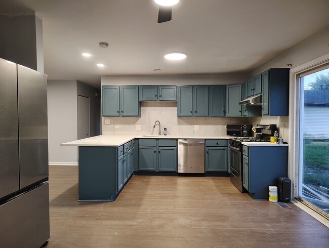 Photo - 434 Kenyon Ave