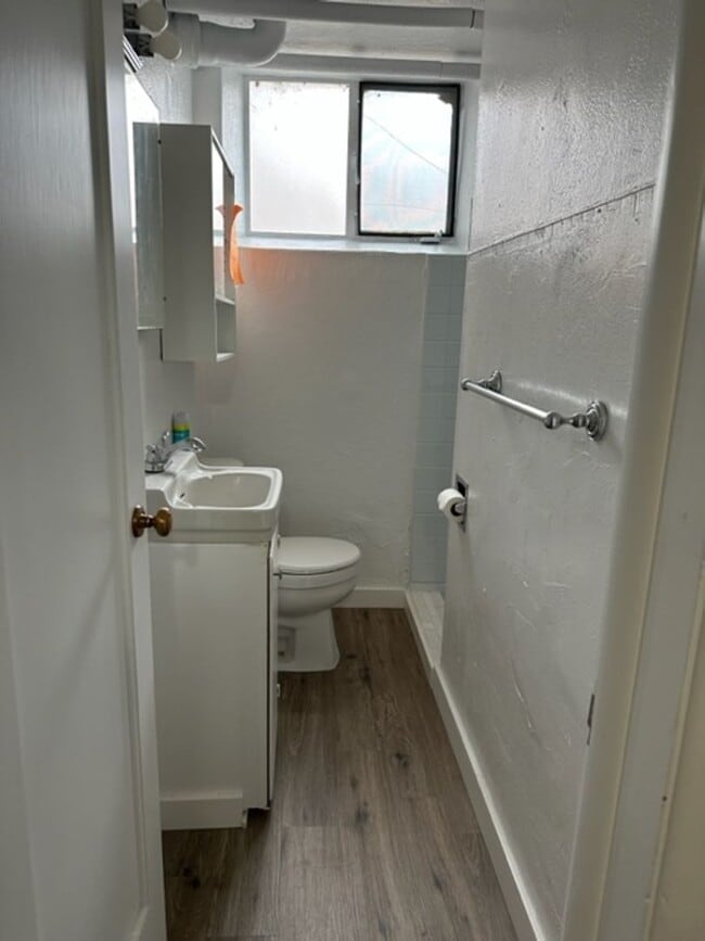 Photo - Belk Unit 825B