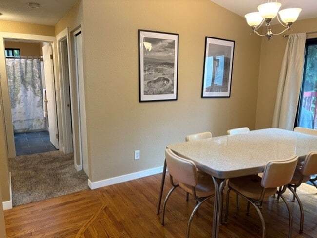1255 Bay Loop SW