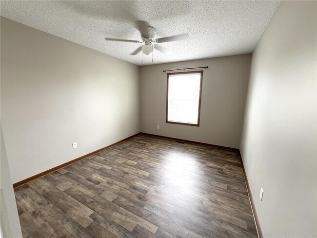 Photo - 15257 60th Ave N