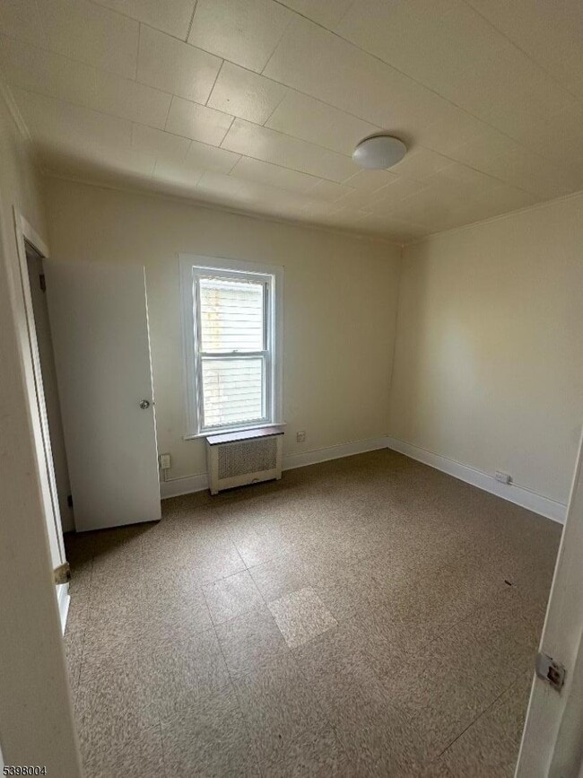 Photo - 115 Danforth Ave