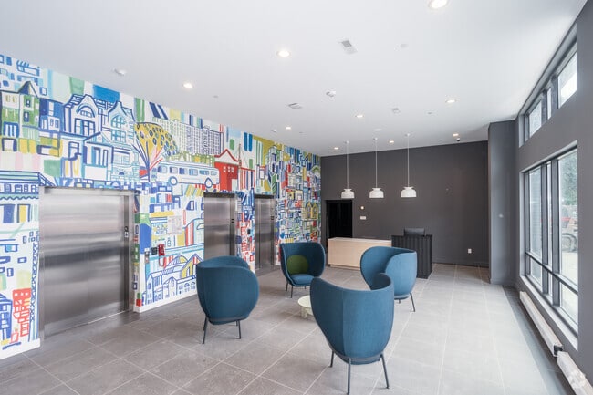 Photo - SOLO on Chestnut - 4233