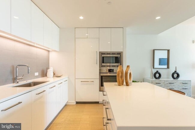 Photo - 1111 24th St NW Unidad 72