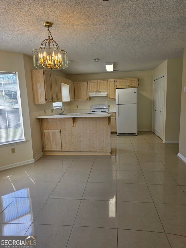 Photo - 107 Lake Wellington Dr