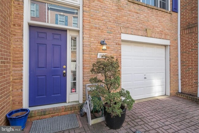 Photo - 1122 N Vernon St