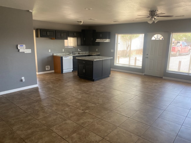 Photo - 7312 22nd St