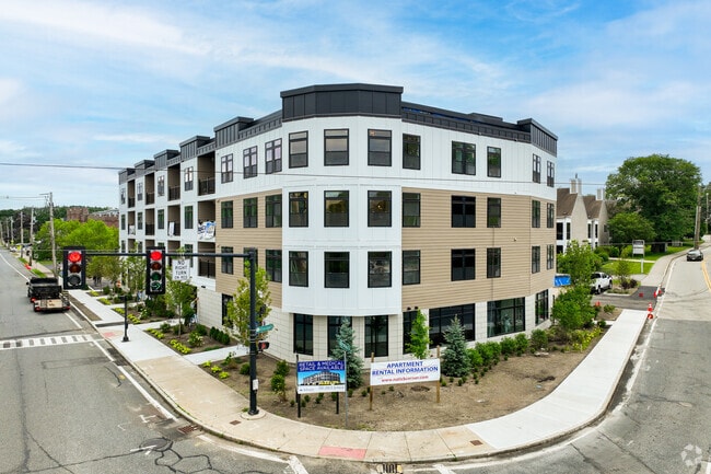 Building Photo - Natick Corner Rental