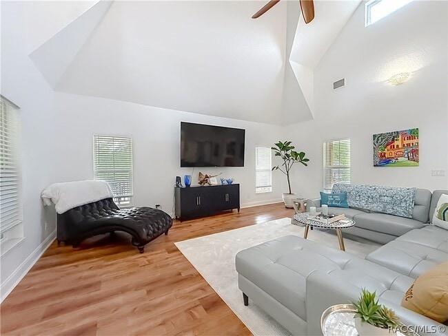 Photo - 6687 W 7 Rivers Dr