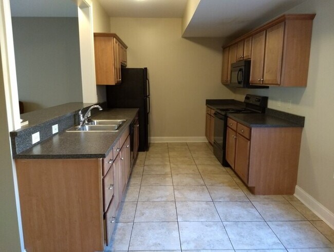 Photo - 704 E Stewart St