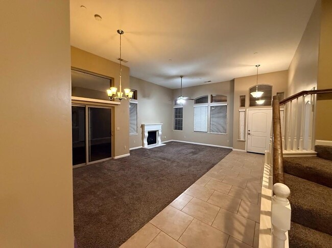 Photo - 39 N Post Ave