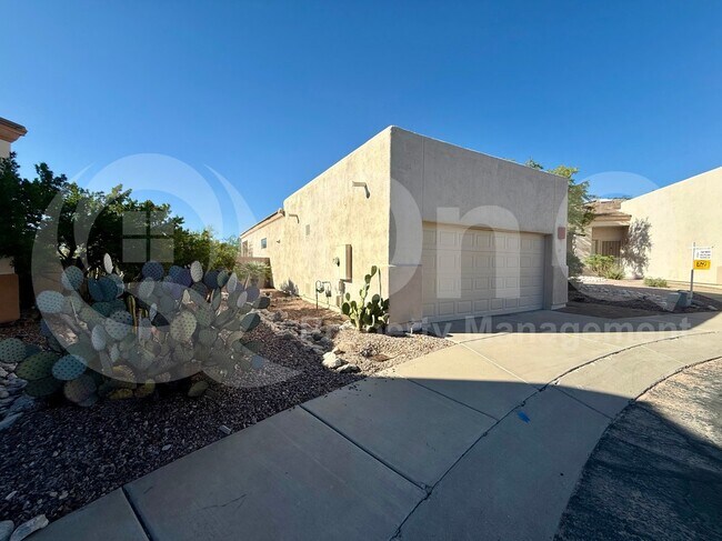 Photo - 113 E Calle Zavala