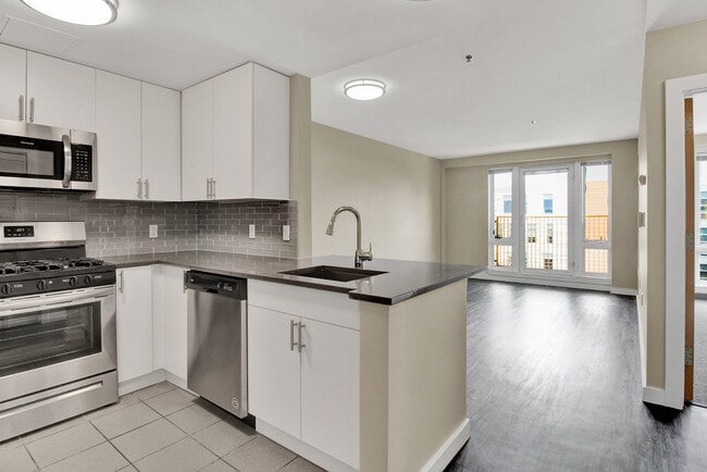 Kendall Crossing Apartments
