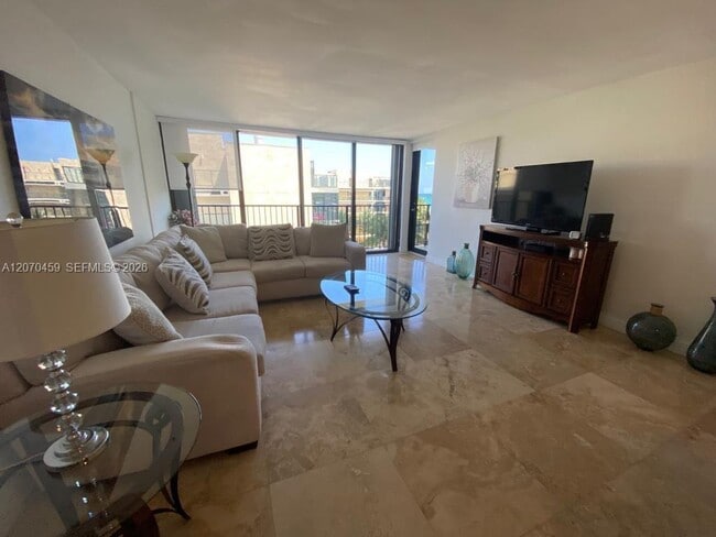 Photo - 2101 S Ocean Dr Unit 501