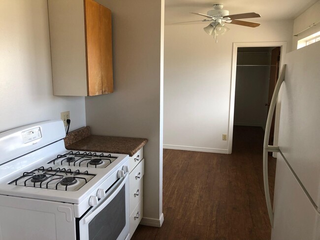 Photo - 5731 Middlesboro Ave