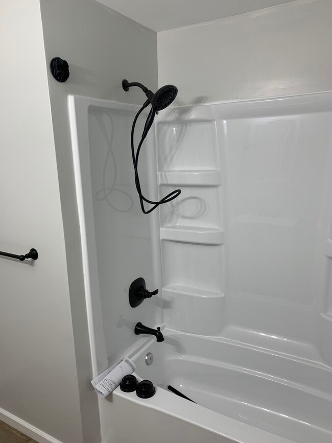 Photo - 709 Flintridge Dr