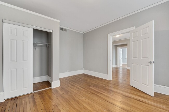 Photo - Fort Wood Apartments