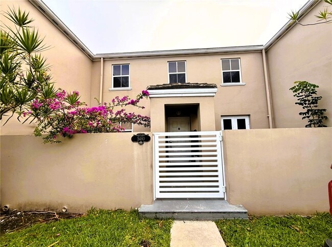 Building Photo - 5460 SW 70th Pl N Rental