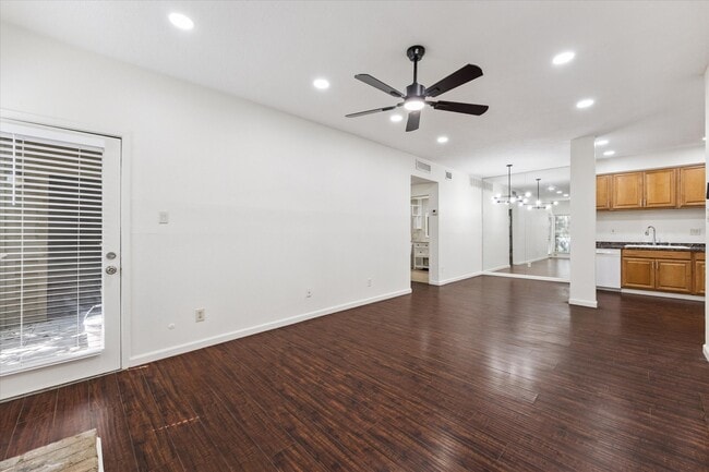 Photo - 10053 Westpark Dr Unit 307