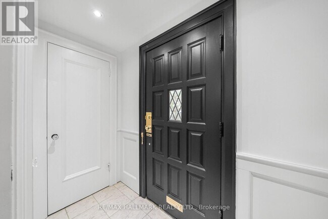 Photo - 16 Elderwood Dr