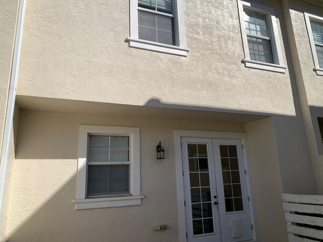 Photo - 147 Mulligan Pl