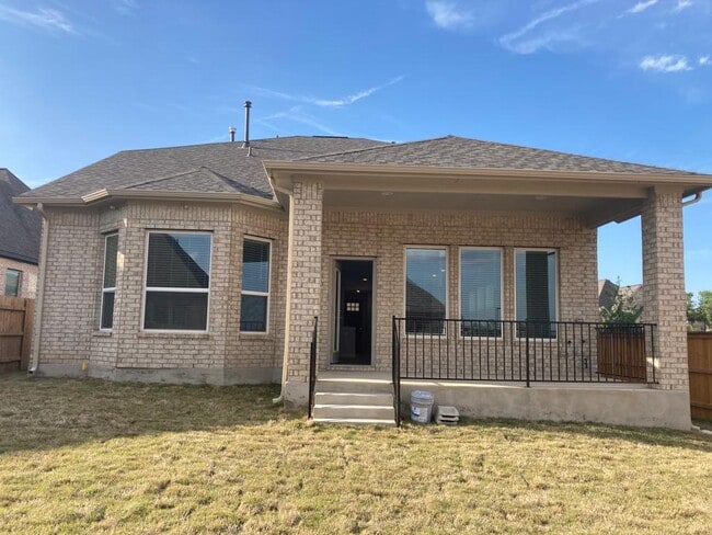 Building Photo - 136 Grn Knl Ln