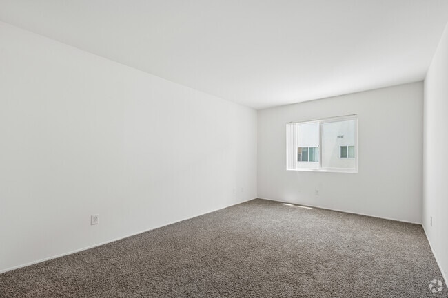 1BR, 1BA - 1000SF - Bedroom - Northridge Fontana Apartments