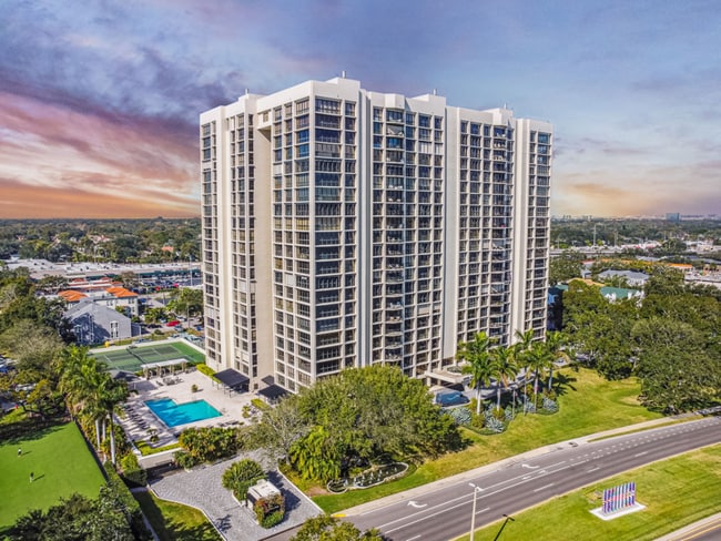 Photo - 3301 Bayshore Blvd Unidad 2109