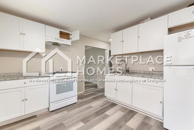 Photo - 11108 Studebaker Ave