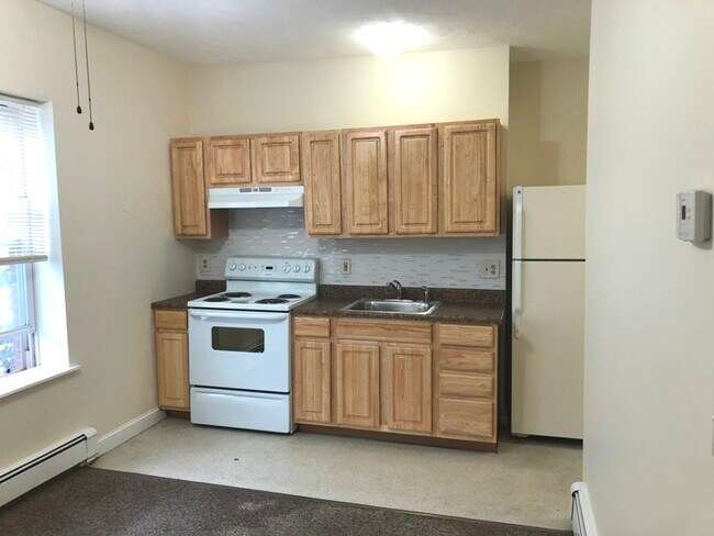 Building Photo - 112 Berkshire St Rental