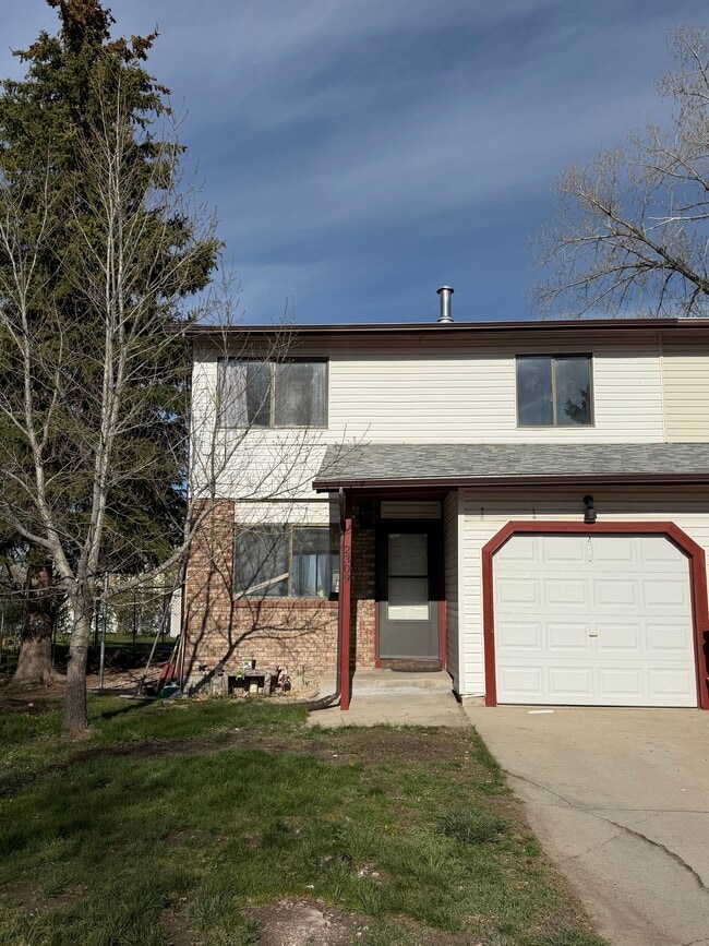 Building Photo - 2309 Mahogany Cir
