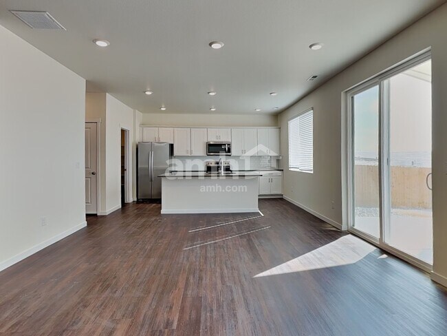 Photo - 11677 Logans Rdg Dr